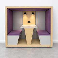 Havn 4-Person Booth